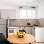 Marta Apartment *